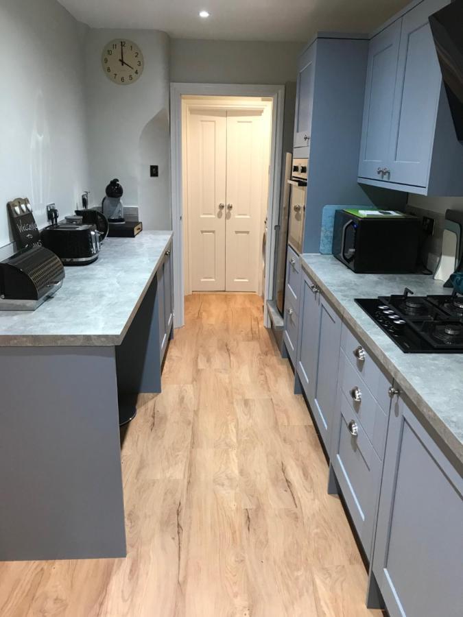Luxury Refurbished 2 Bedroom Regency Apartment Cheltenham Exterior foto